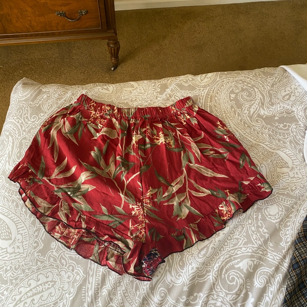 High waisted flowy shorts